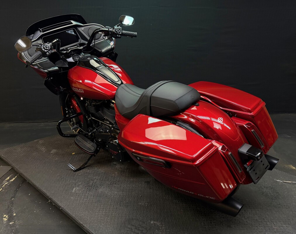 Road Glide®