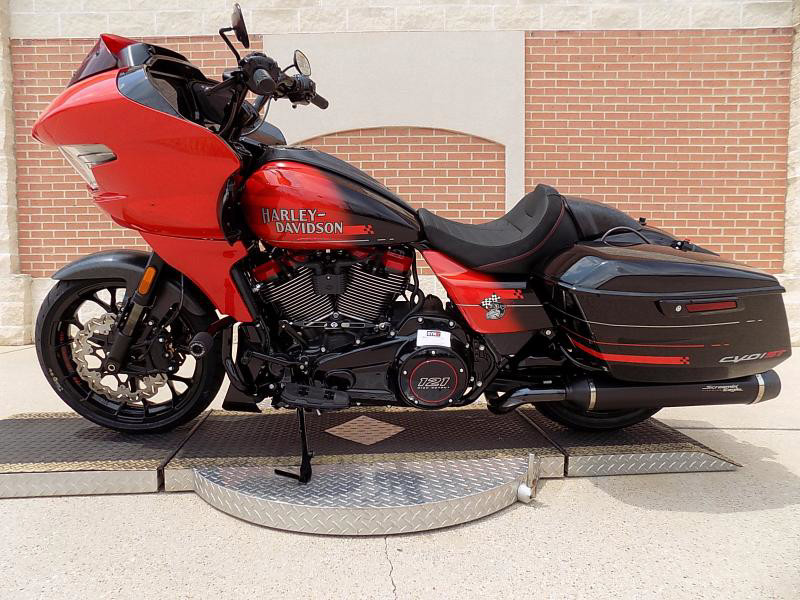 CVO® Road Glide® ST