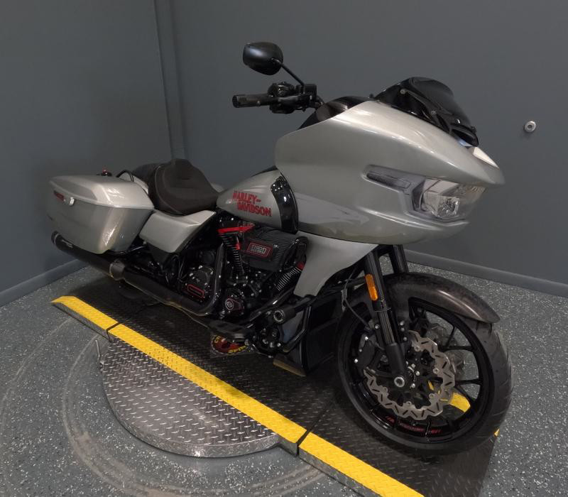 CVO® Road Glide® ST