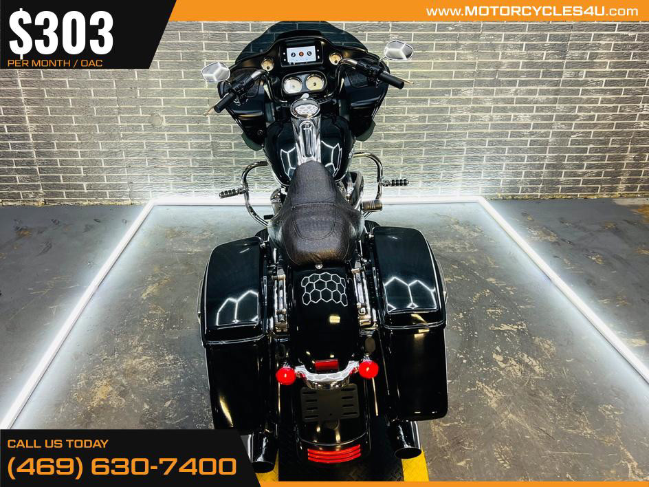 Road Glide®
