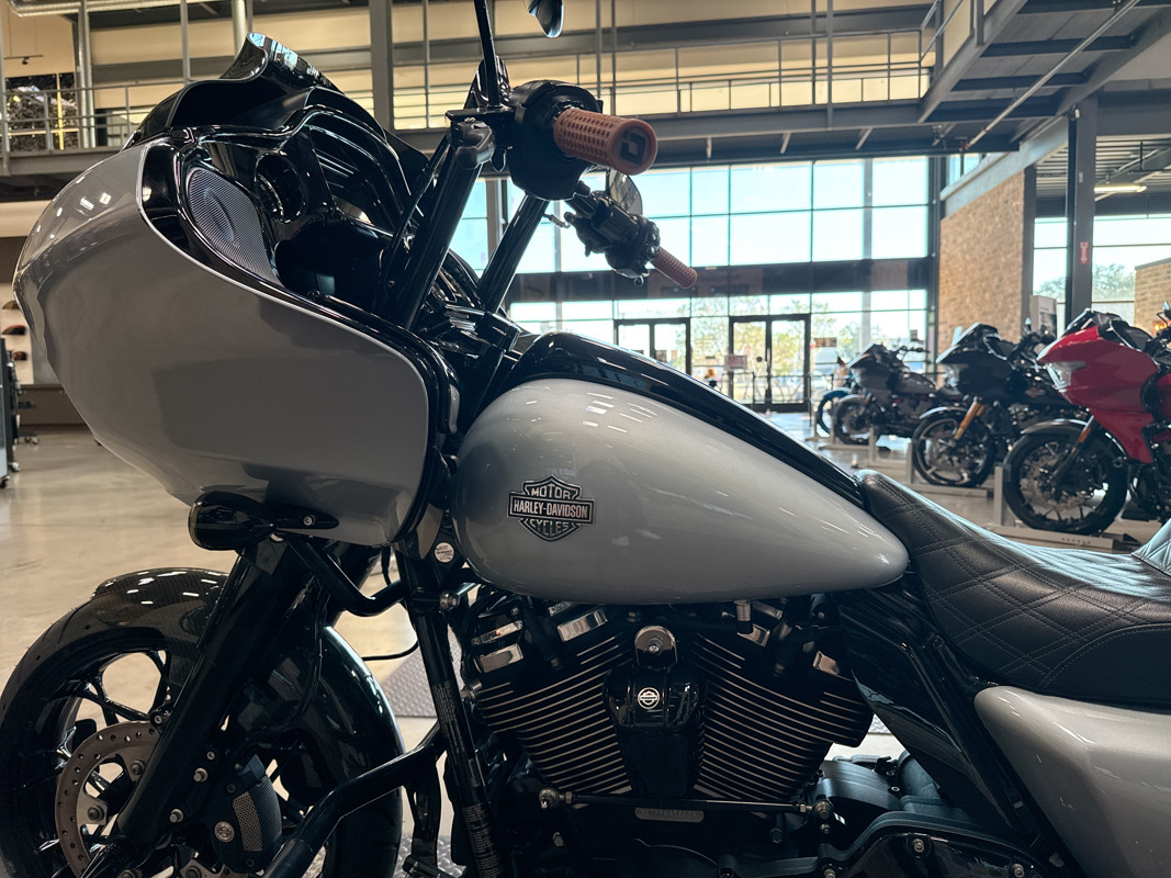 Road Glide® Special