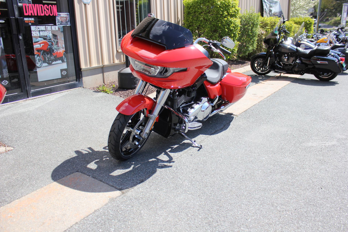 Road Glide®