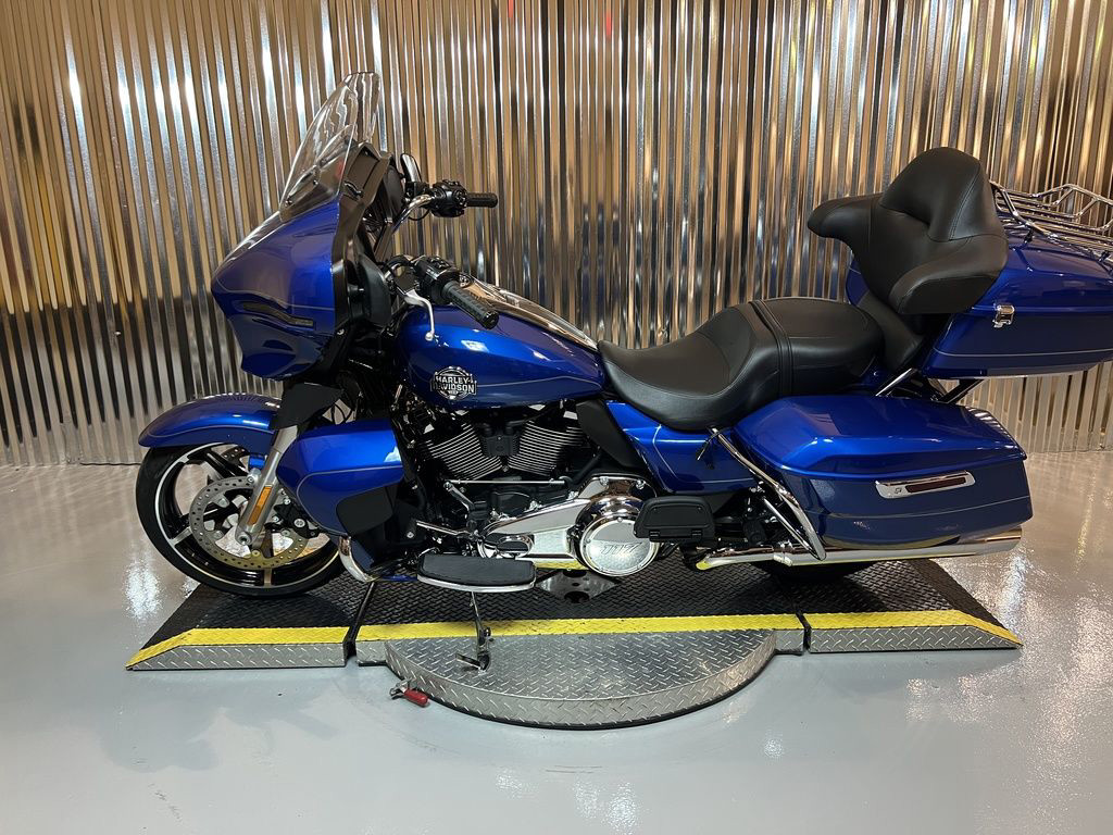 Street Glide® Ultra