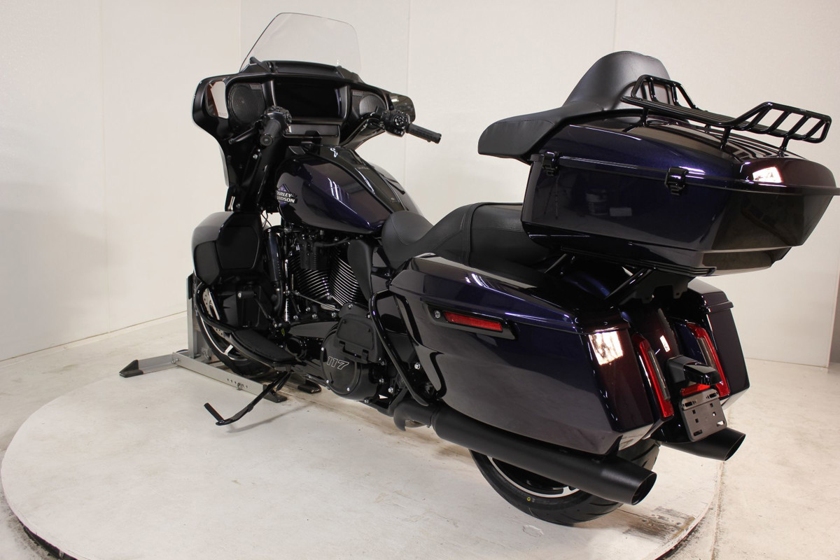 Street Glide® Ultra