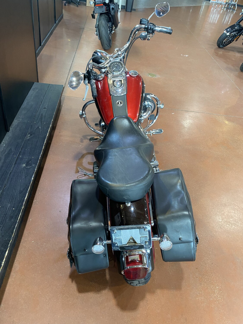 Dyna® Super Glide Custom