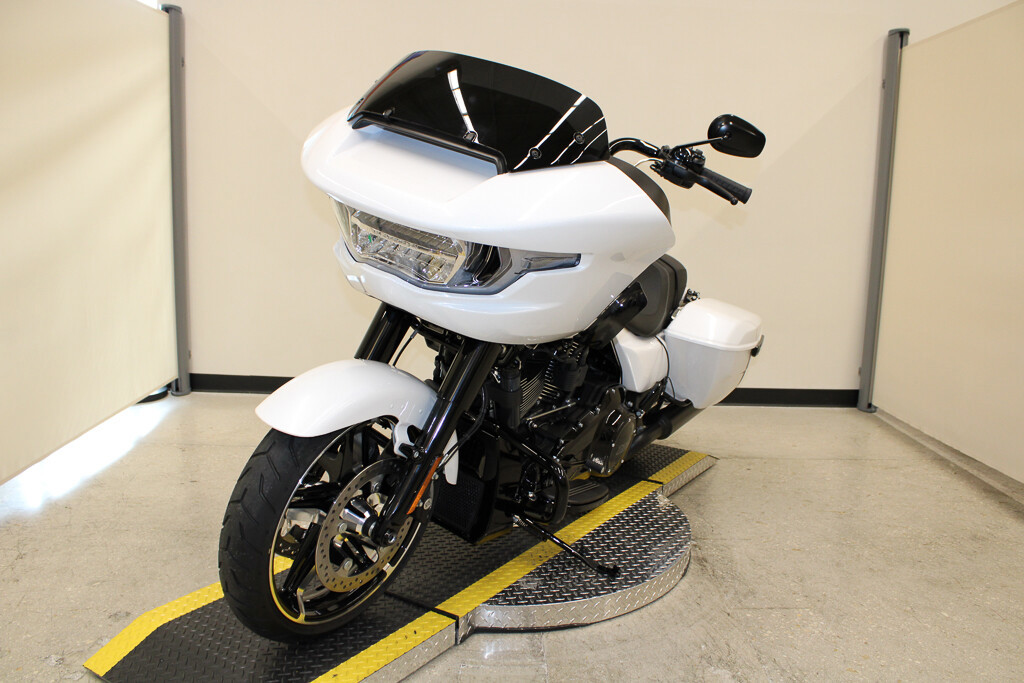 Road Glide®