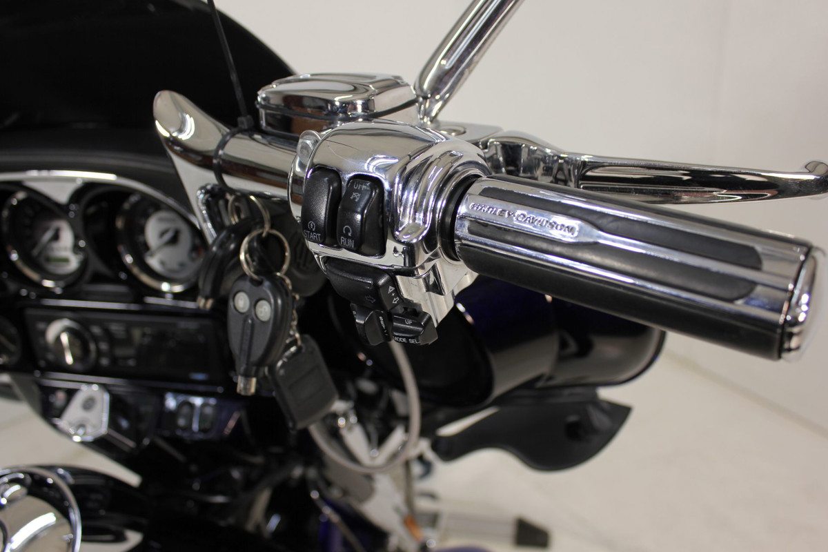 CVO® Ultra Classic Electra Glide®