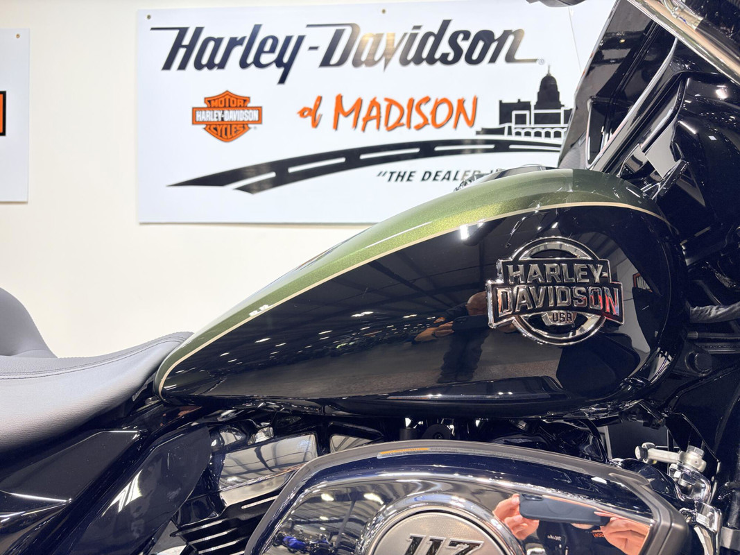 Street Glide® Limited