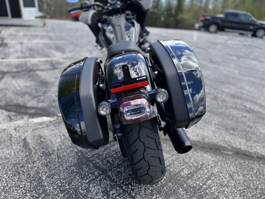 Low Rider® ST