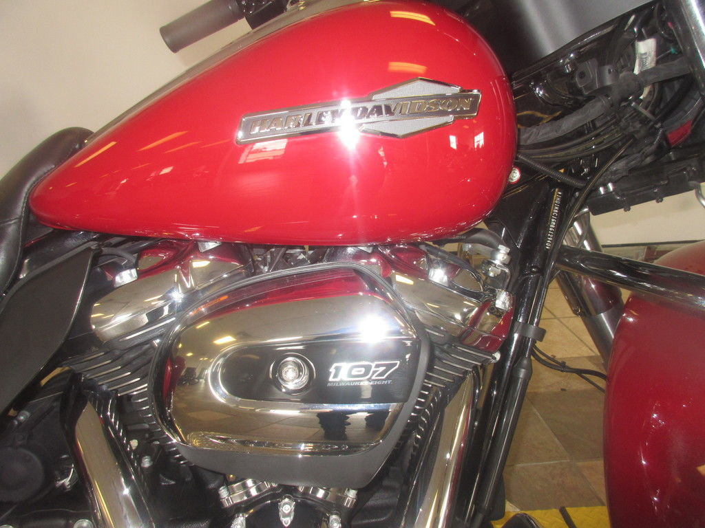 Street Glide®