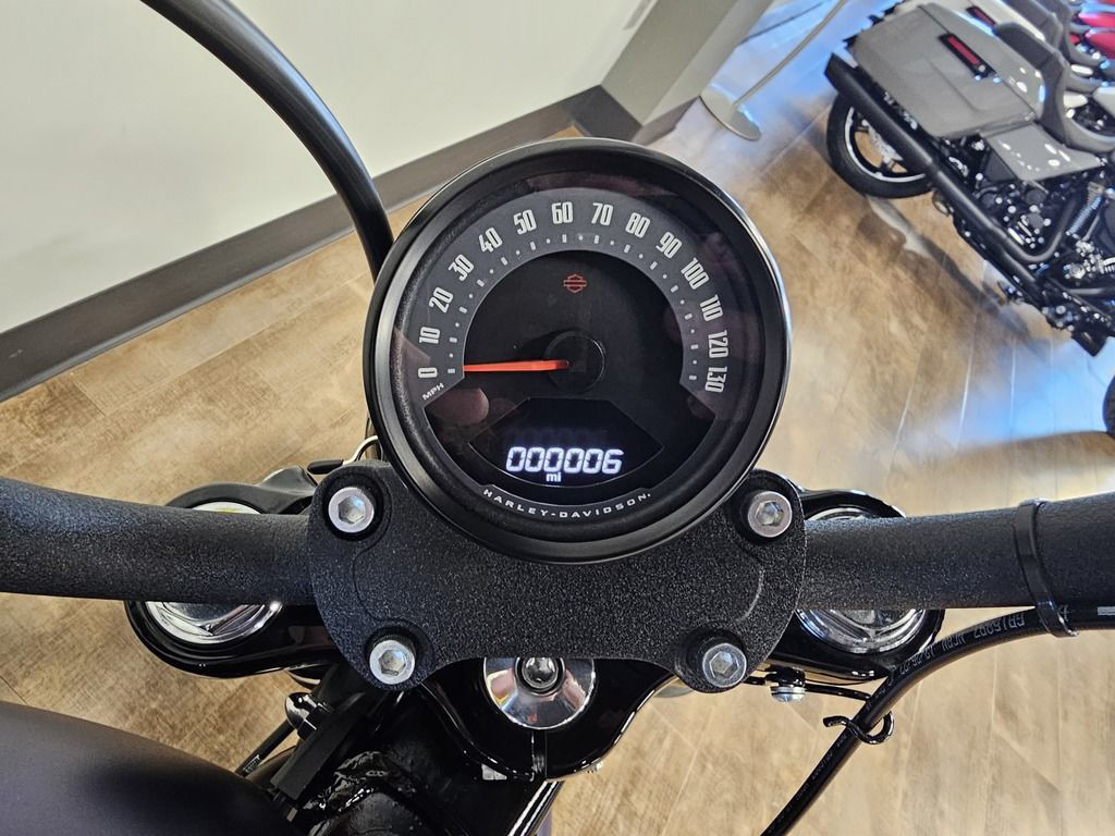 Street Bob®