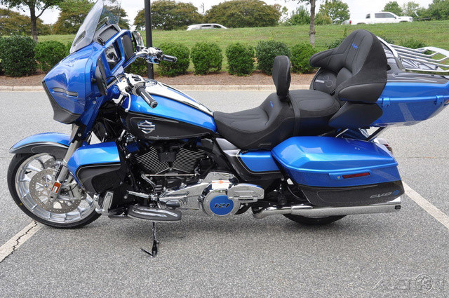 CVO® Street Glide® Limited