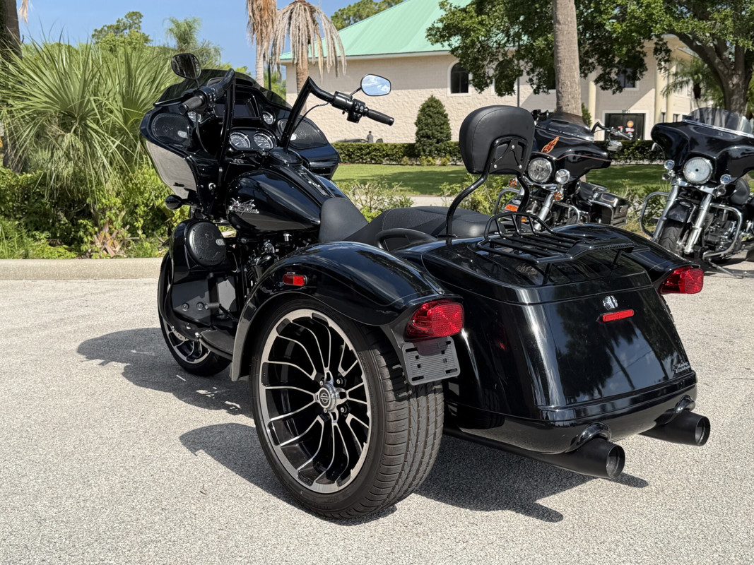Road Glide® 3