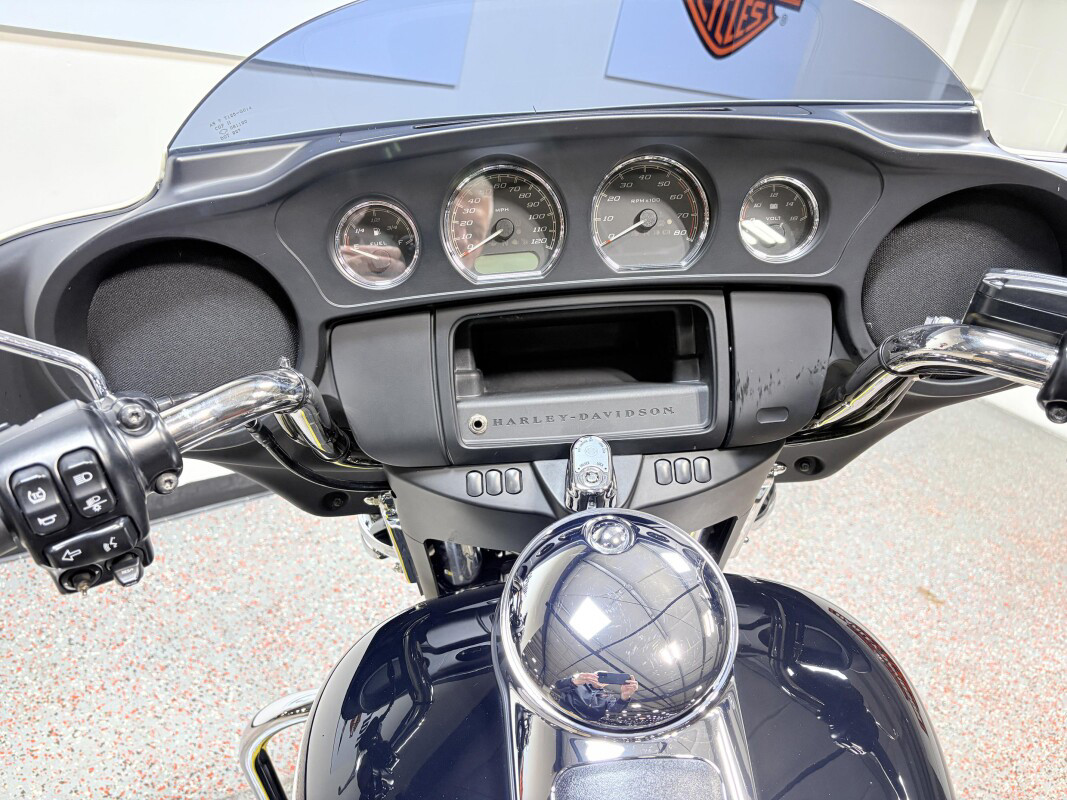 Electra Glide® Police