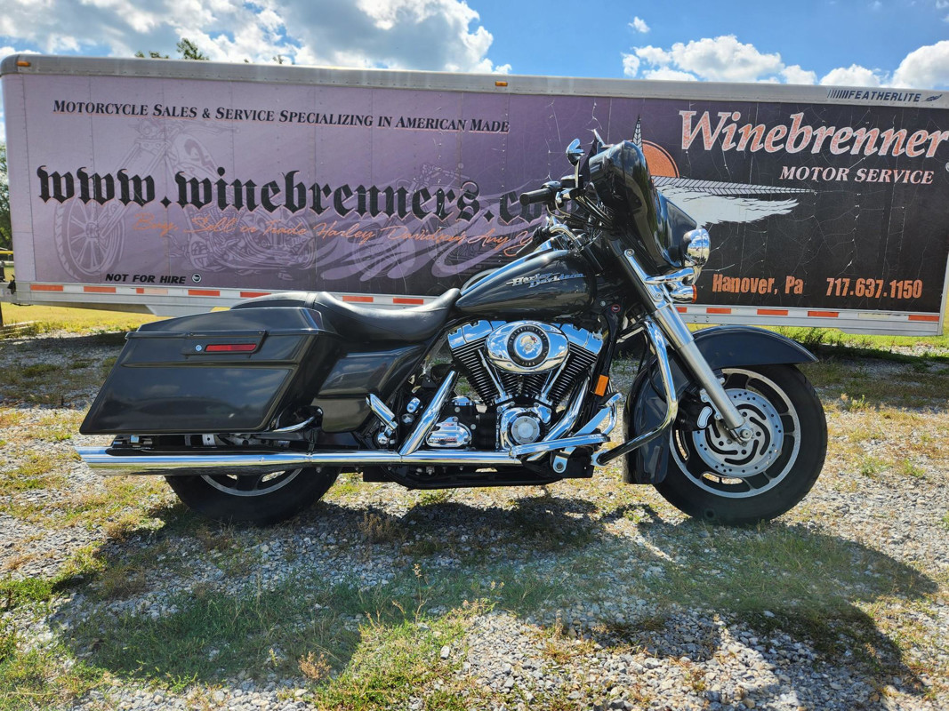 Street Glide®