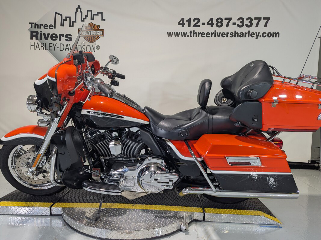 CVO® Ultra Classic® Electra Glide®