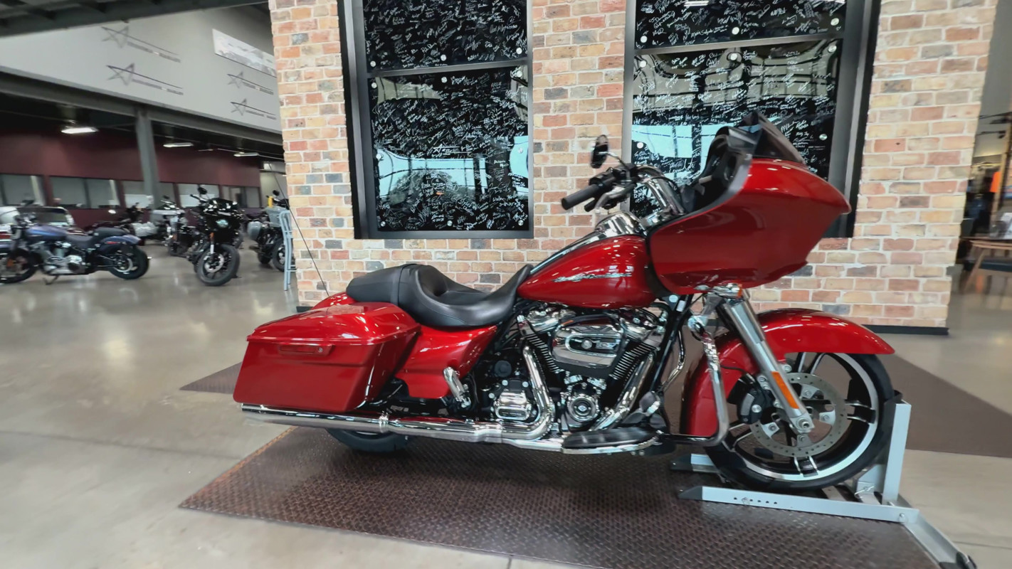 Road Glide®