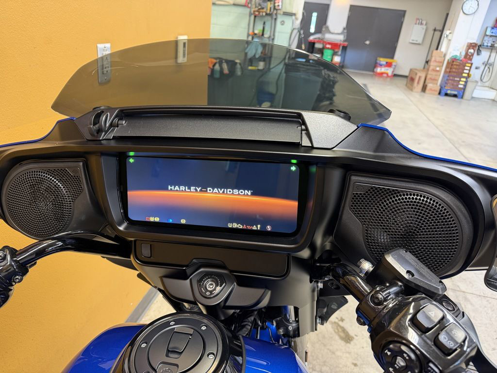 Street Glide®