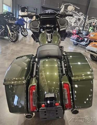 Road Glide®
