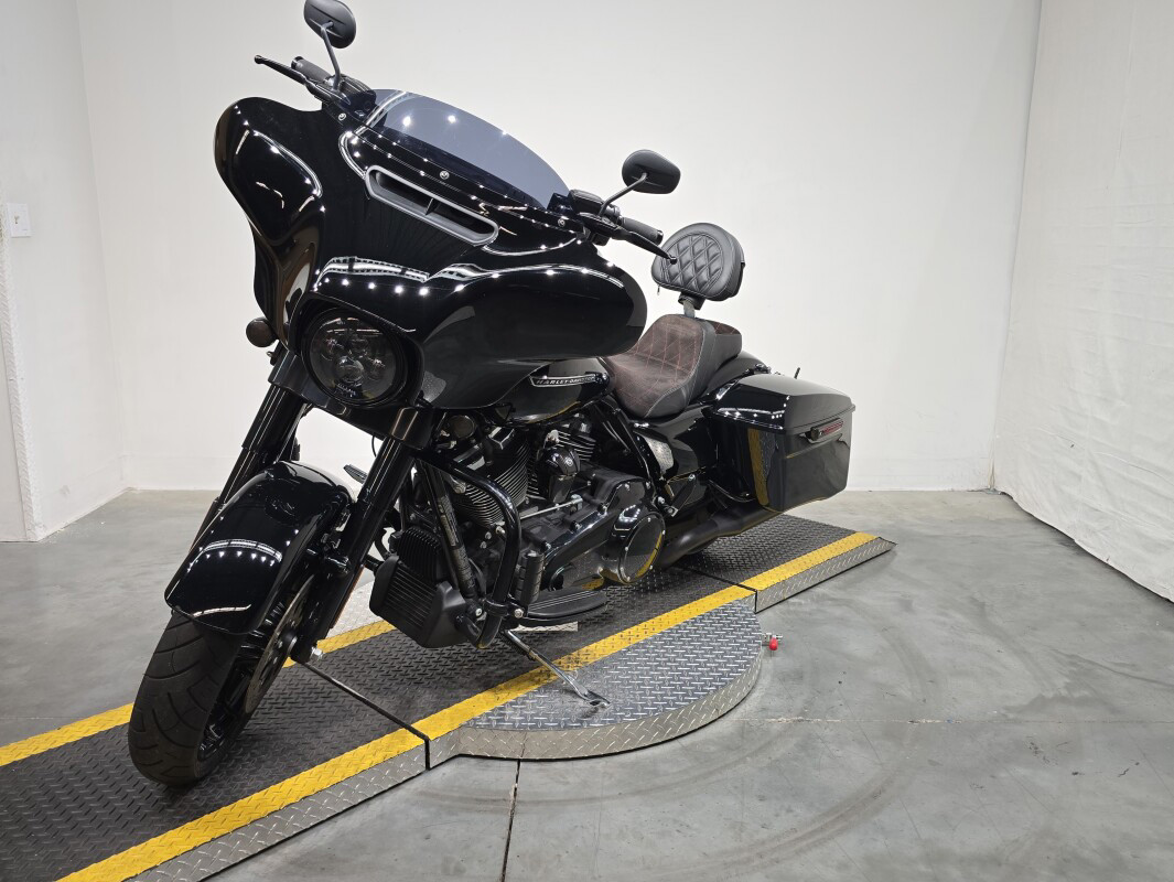 Street Glide® Special