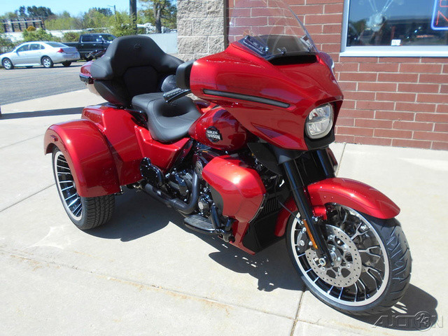 Street Glide® 3 Limited