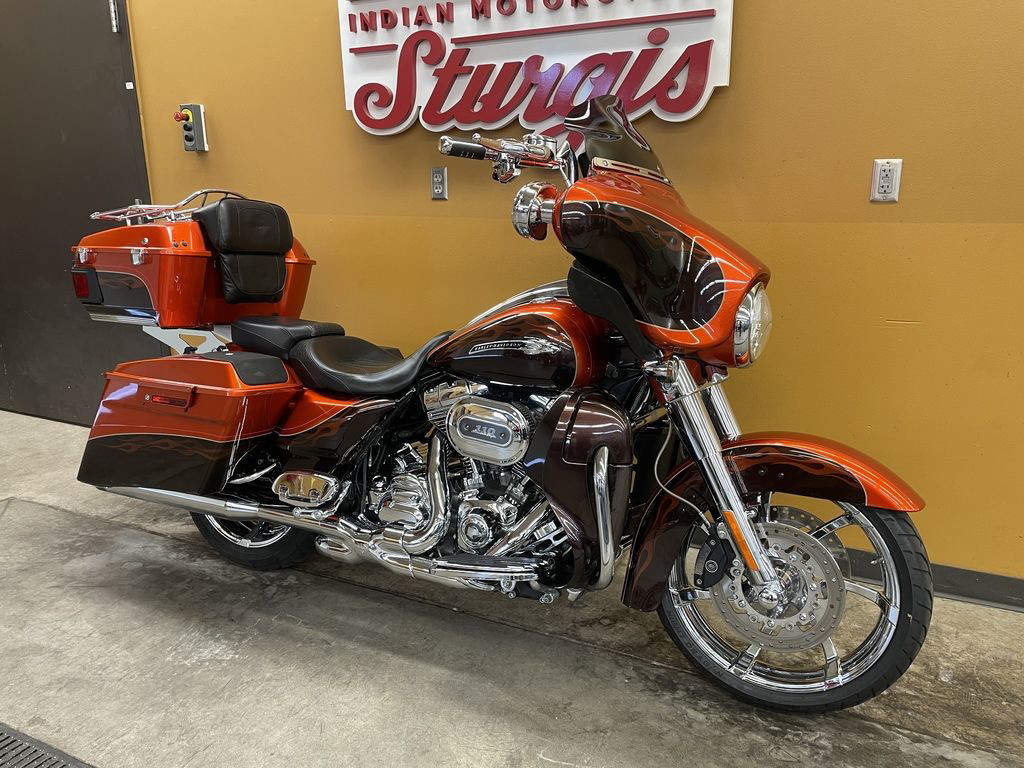 CVO® Street Glide®