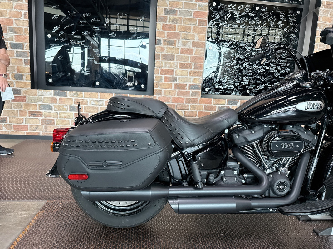 Heritage Classic 114