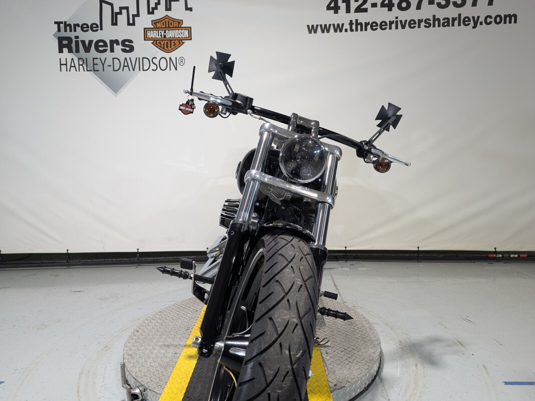 Softail® Breakout®