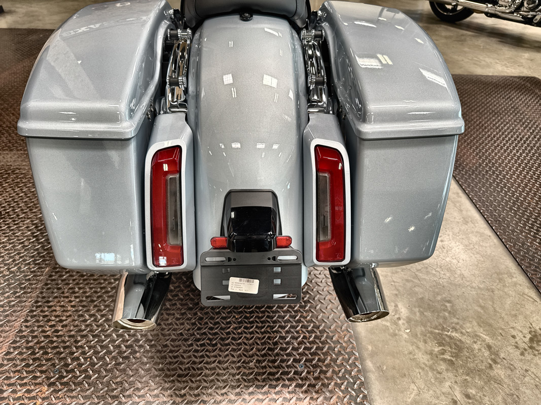 Road Glide®