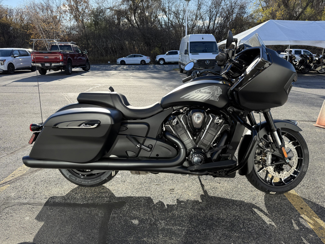 Challenger Dark Horse