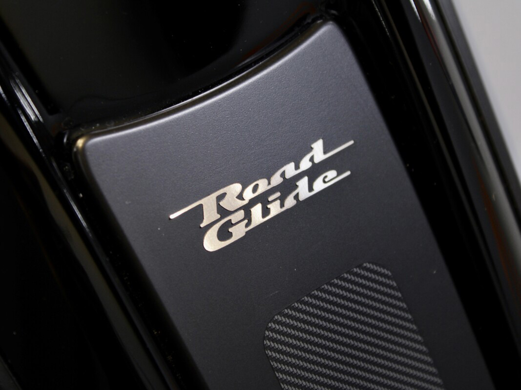 Road Glide®