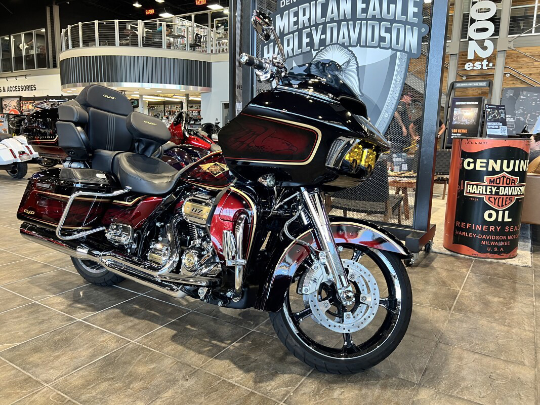CVO® Road Glide® Limited Anniversary