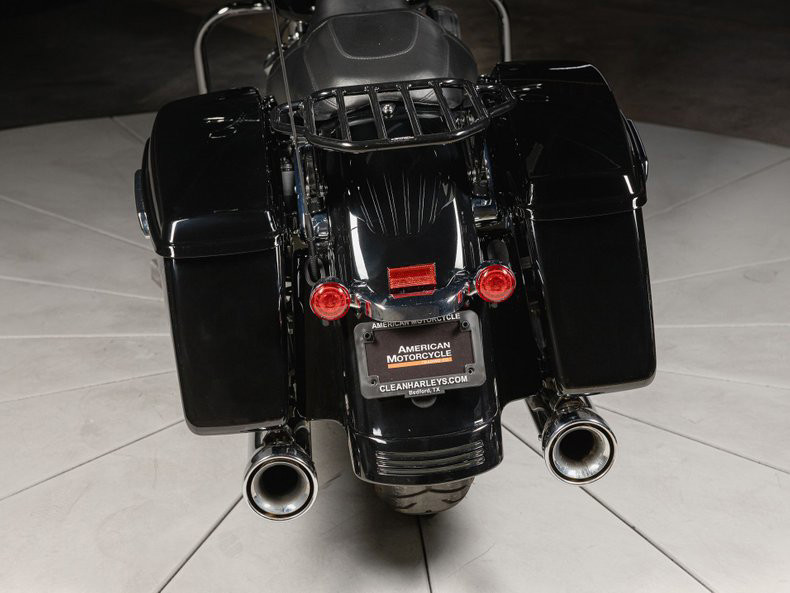 Road Glide®