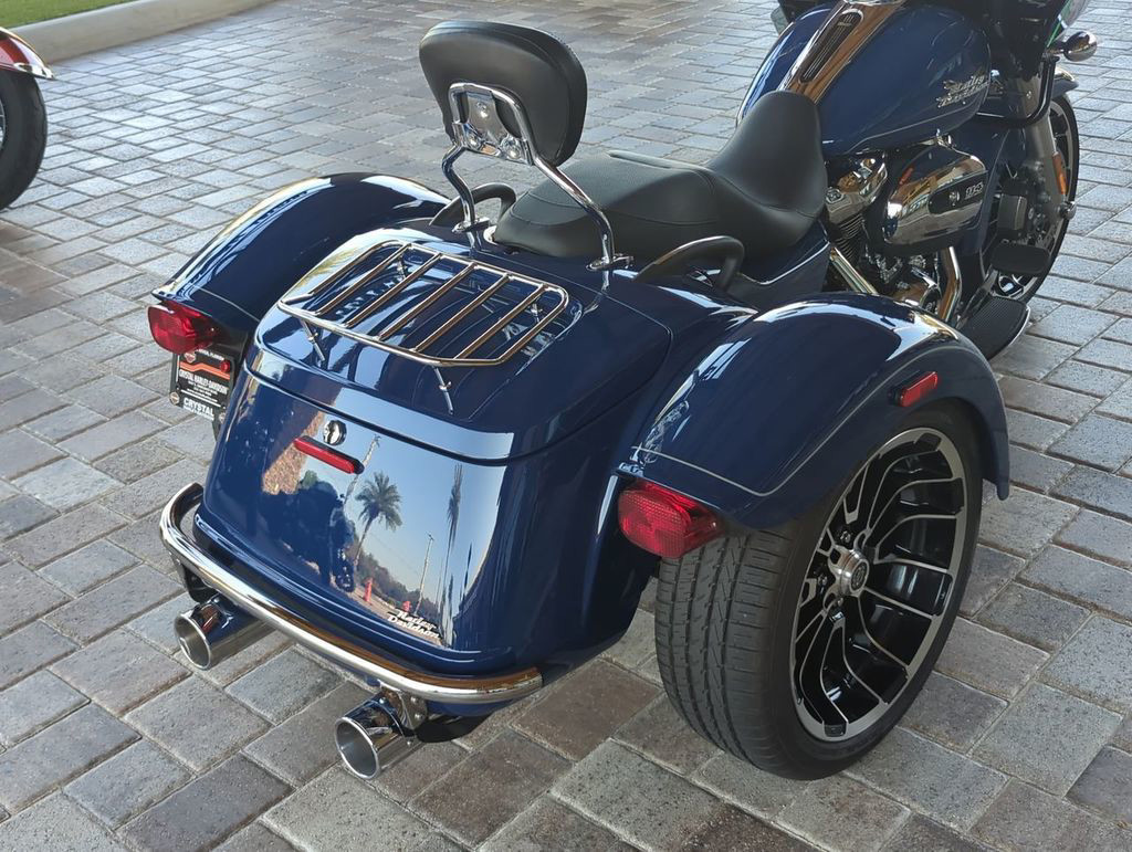 Road Glide® 3