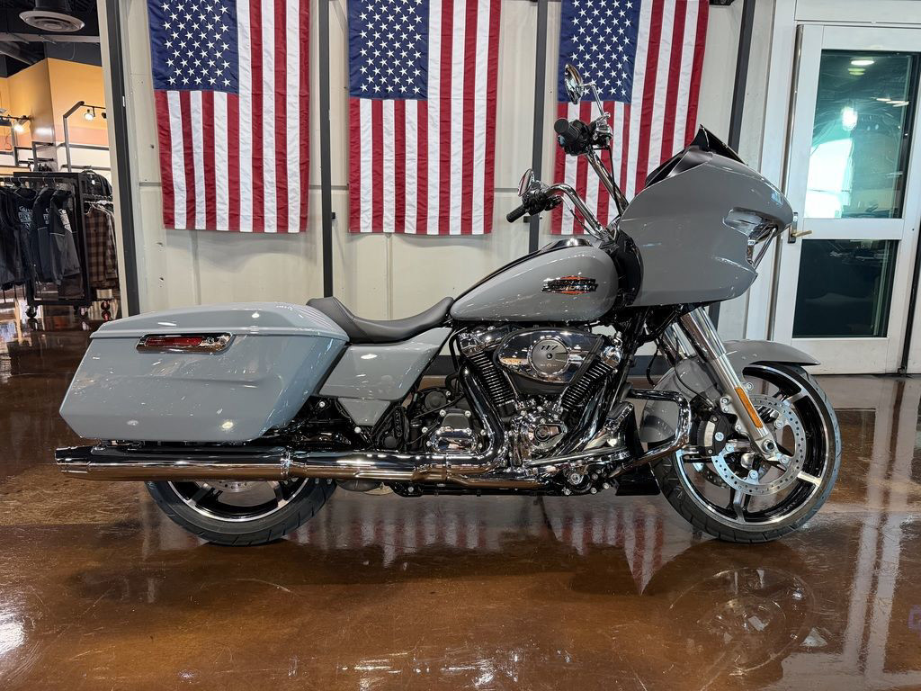 Road Glide®