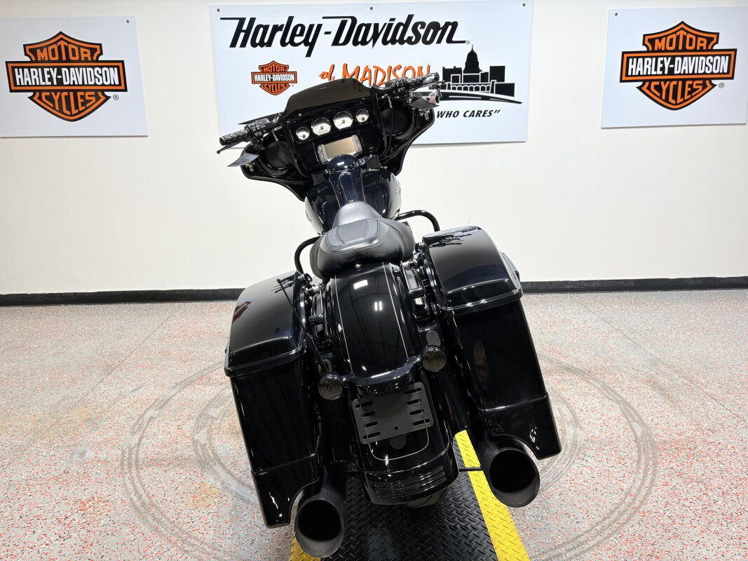 Street Glide® Special