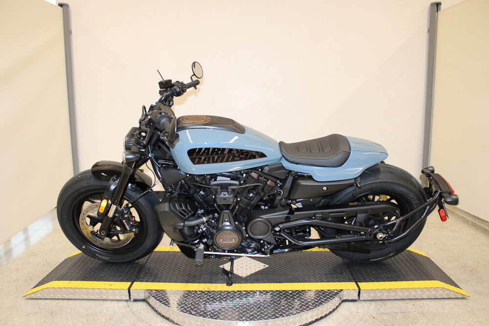 Sportster® S