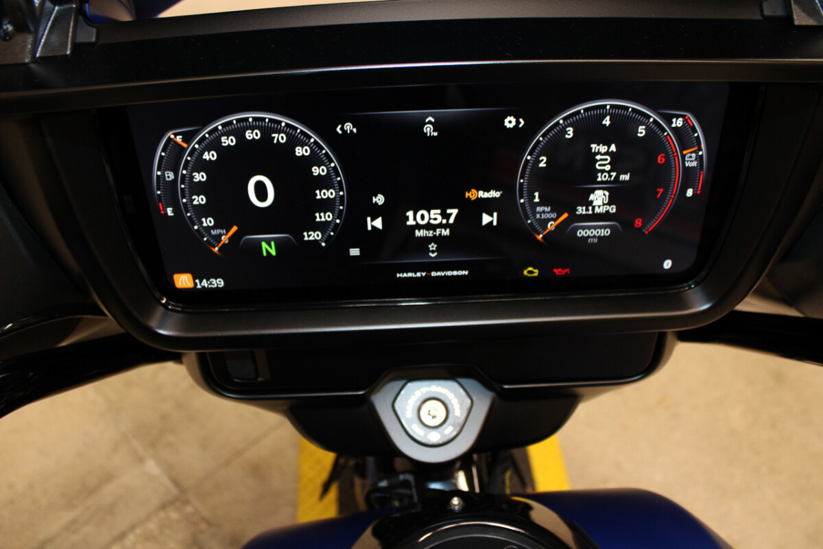 Street Glide®