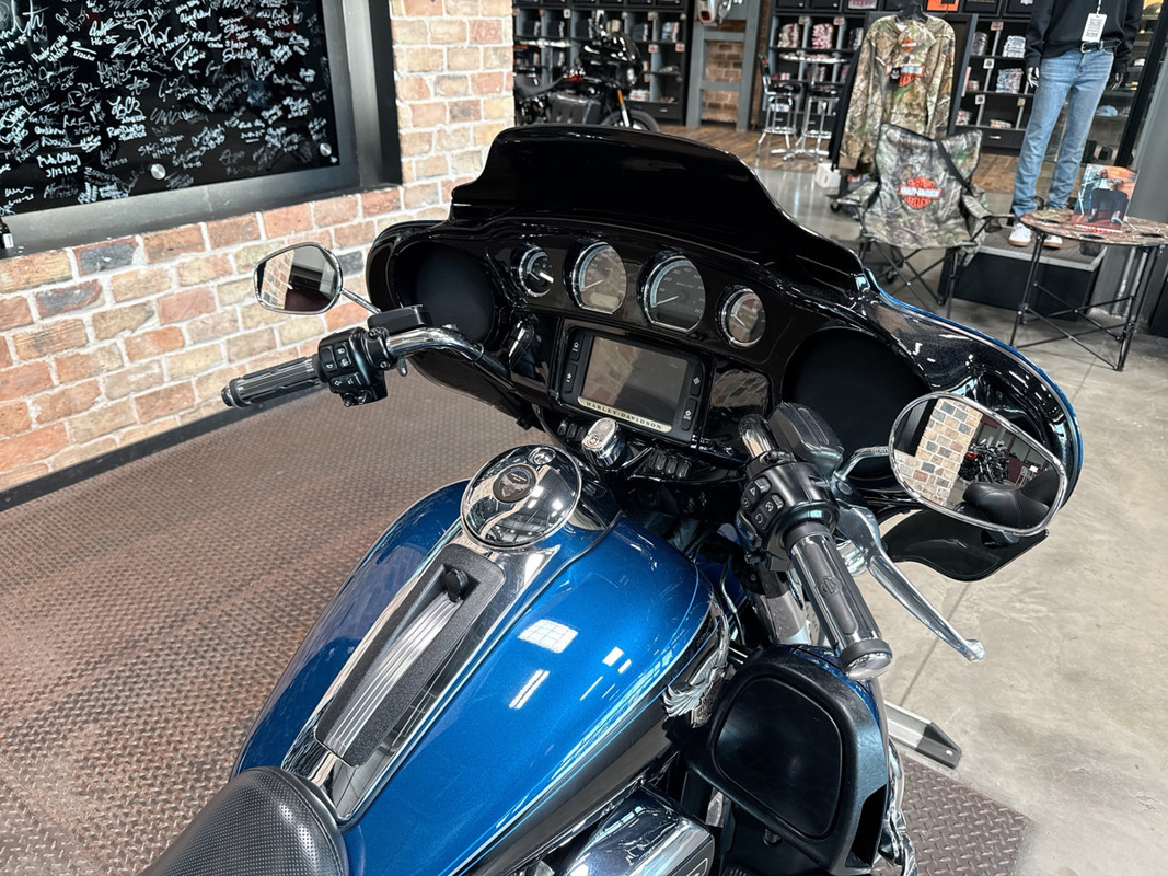 Electra Glide® Ultra® Limited 115th Anniversary