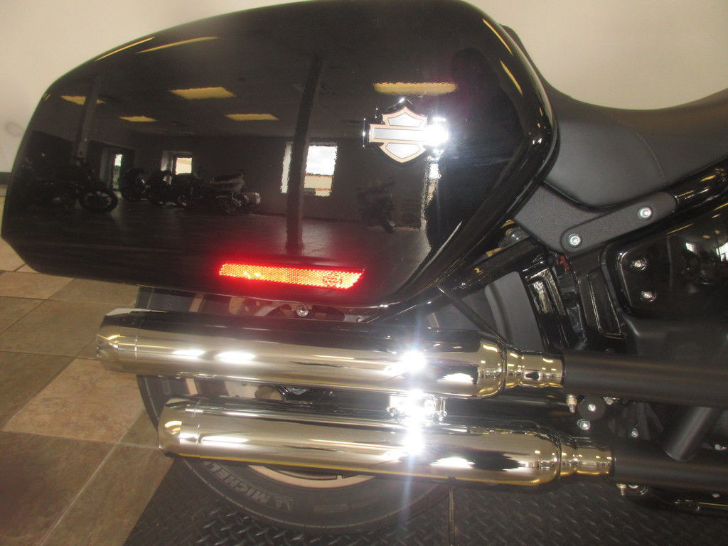 Low Rider® ST