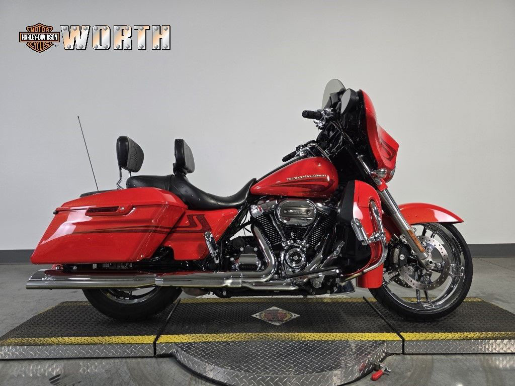 Street Glide® Special