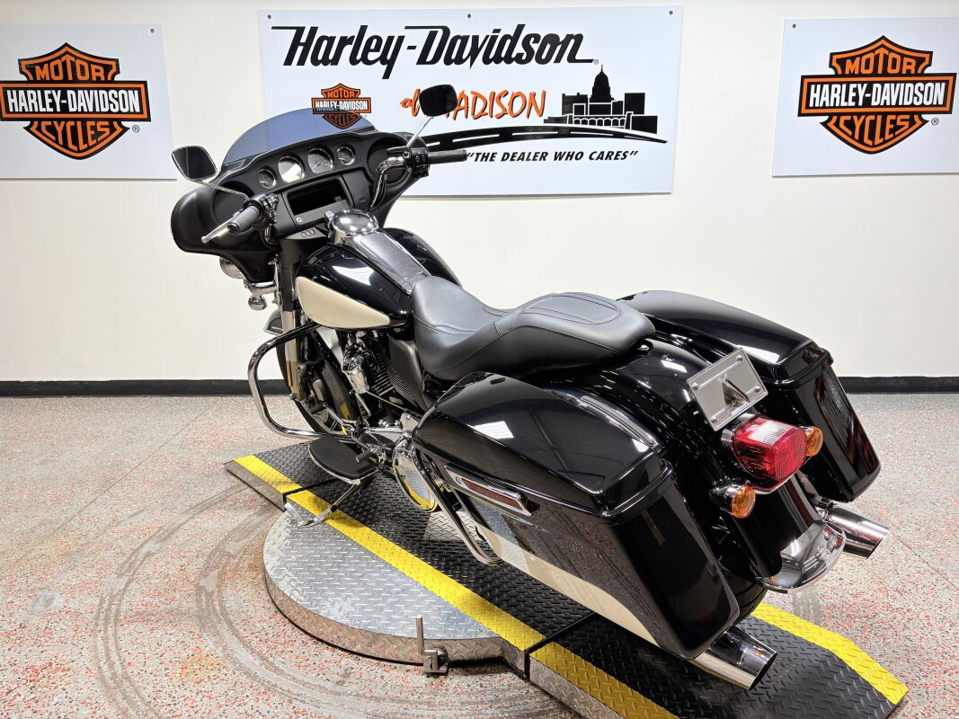 Electra Glide® Police