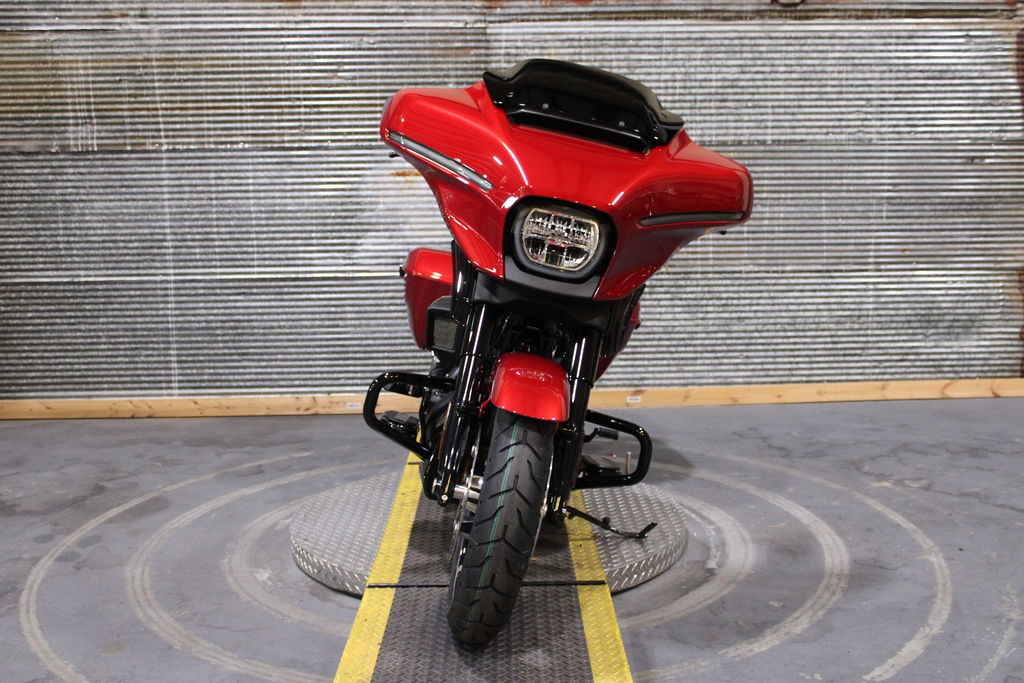 Street Glide®