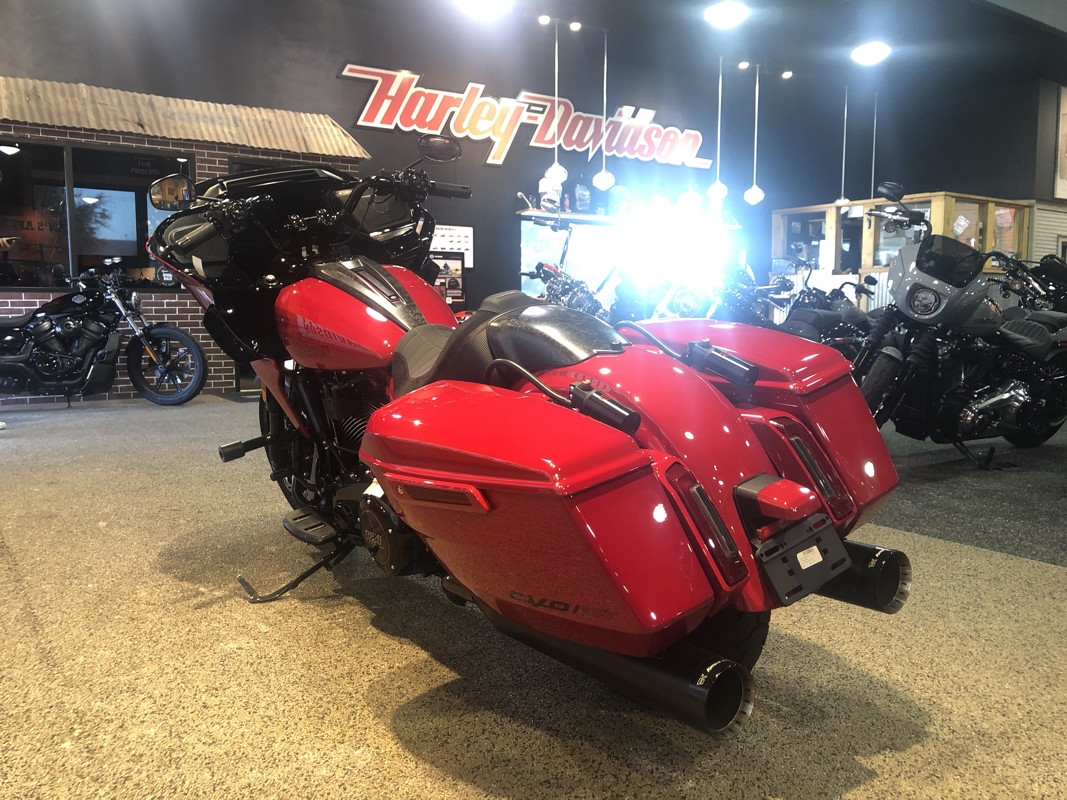 CVO® Road Glide® ST