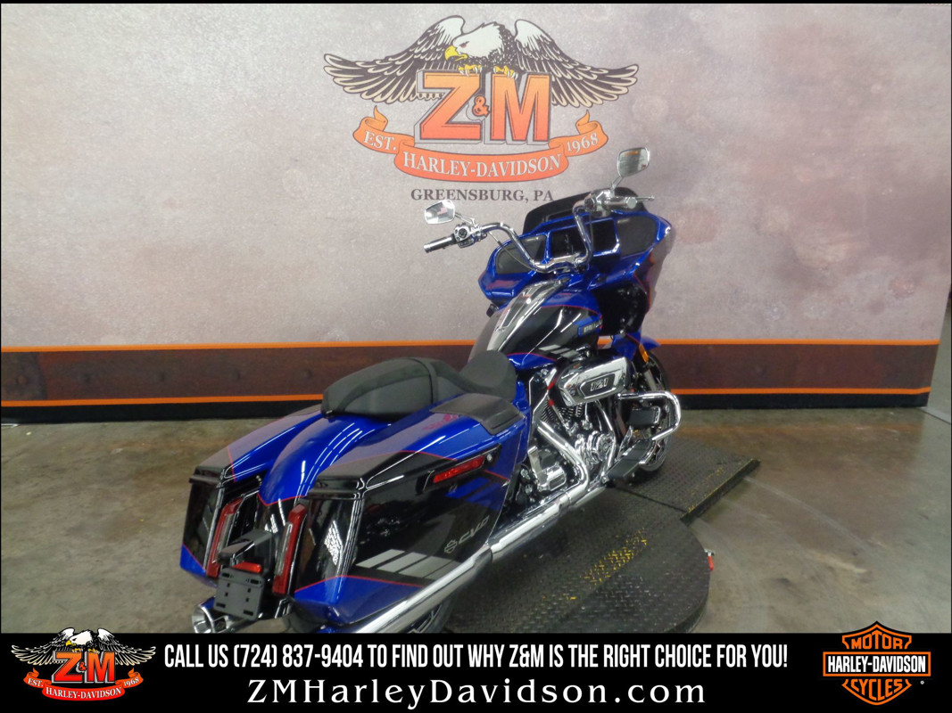 CVO® Road Glide®