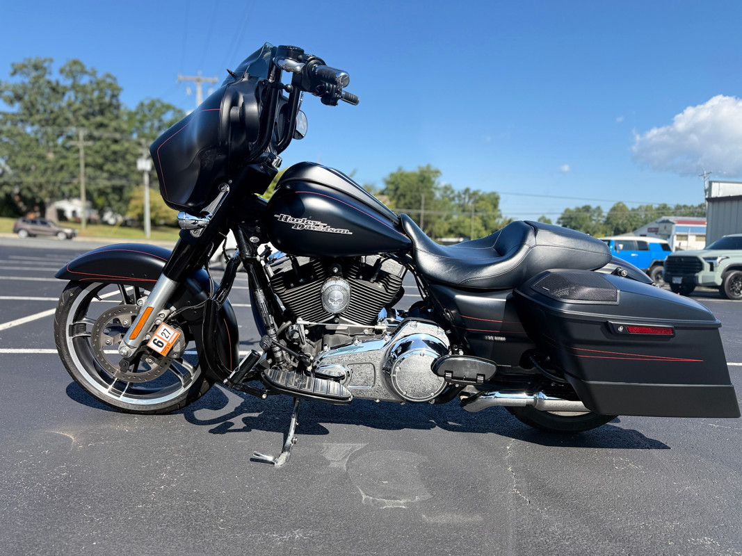 Street Glide® Special