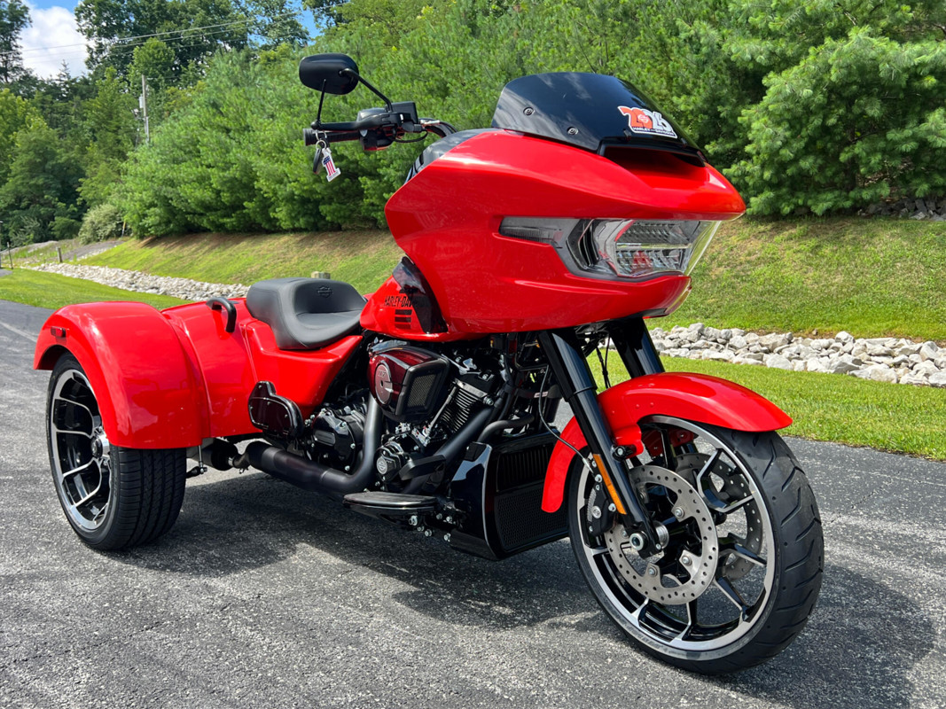 Road Glide® 3