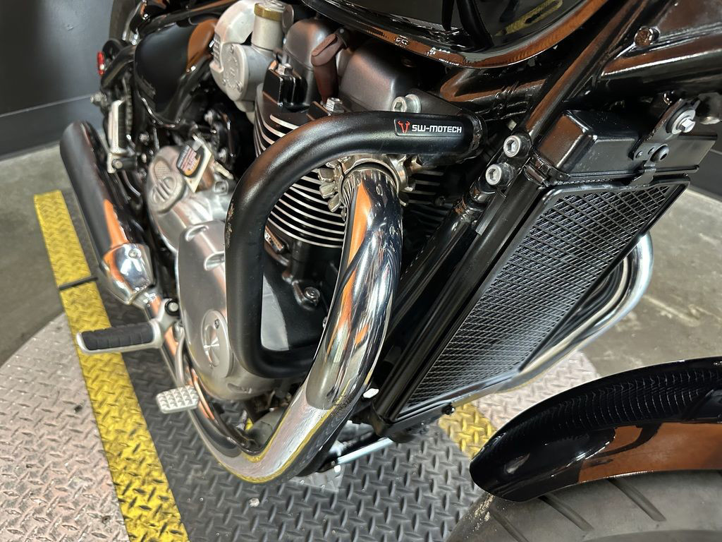 BONNEVILLE SPEEDMASTER