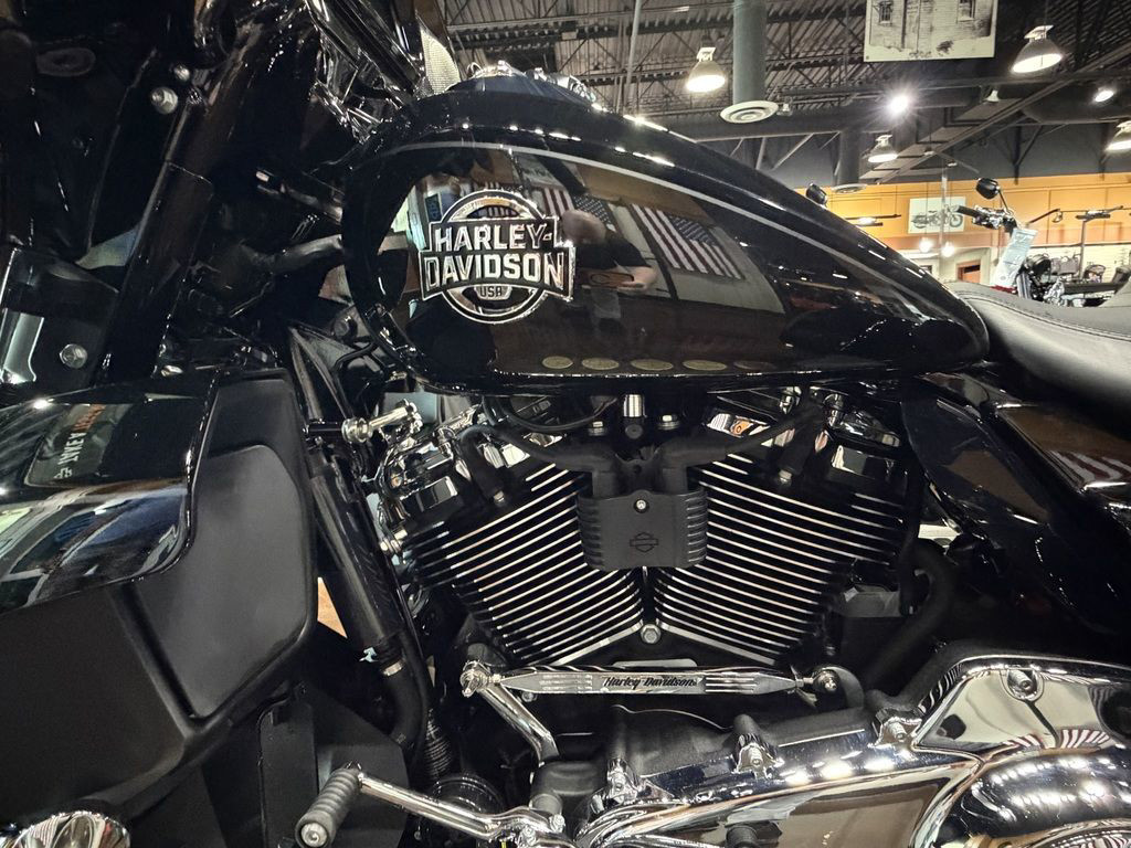 Street Glide® 3 Limited