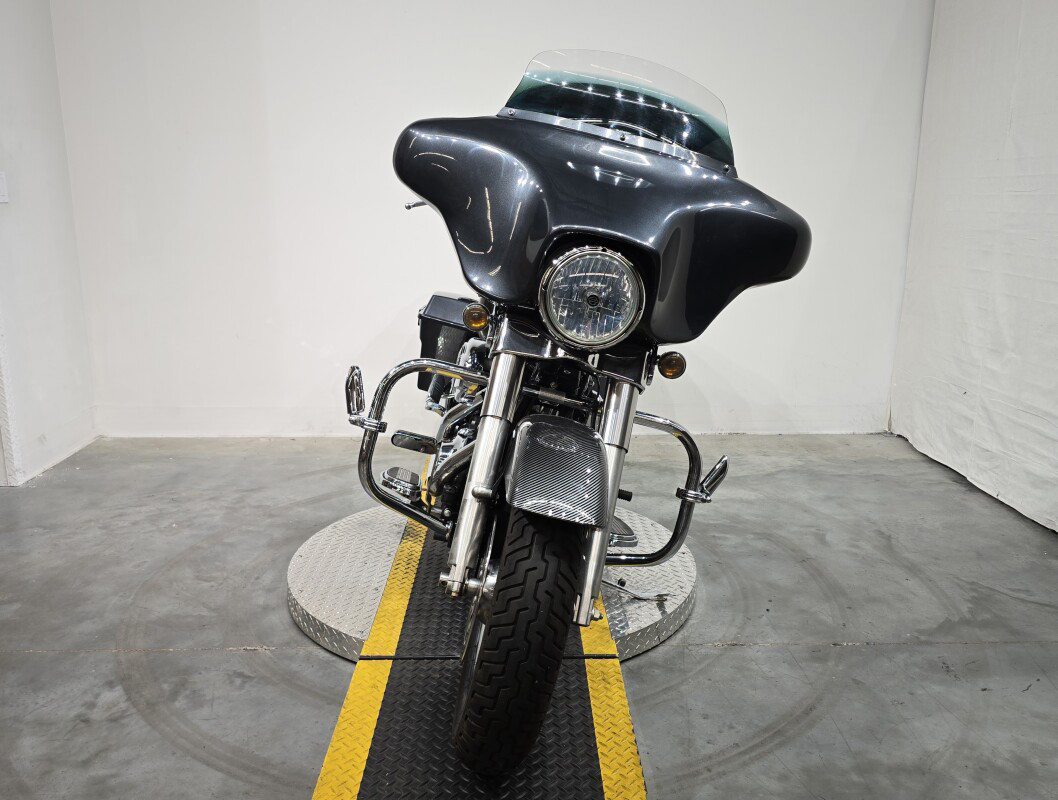 Street Glide®